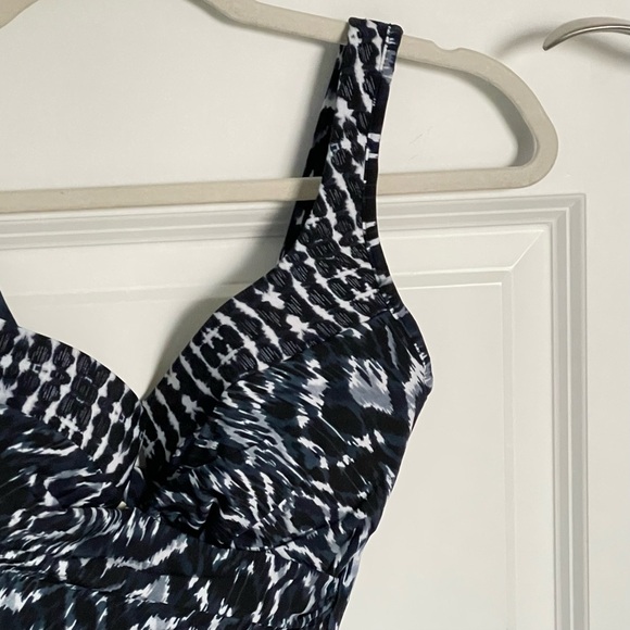 New! Miraclesuit Palatium Escape Tummy Control One Piece Swimsuit 35089 - Picture 5 of 13